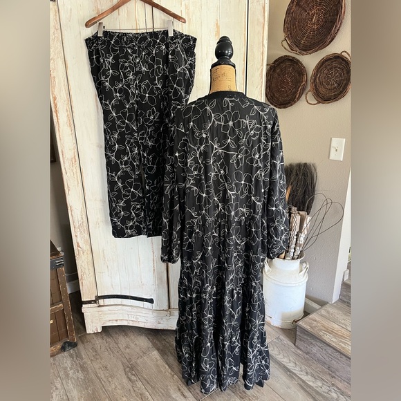 Set- Isaac Mizrahi Live! Regular Bridgehampton Embroidered Gauze matching set - Picture 11 of 15